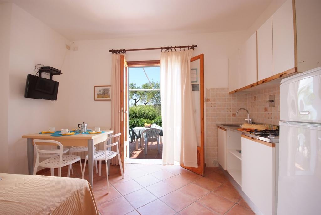 Casa Vacanze Dino Apartment Capoliveri  Ngoại thất bức ảnh