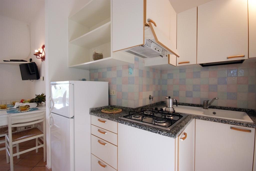 Casa Vacanze Dino Apartment Capoliveri  Ngoại thất bức ảnh